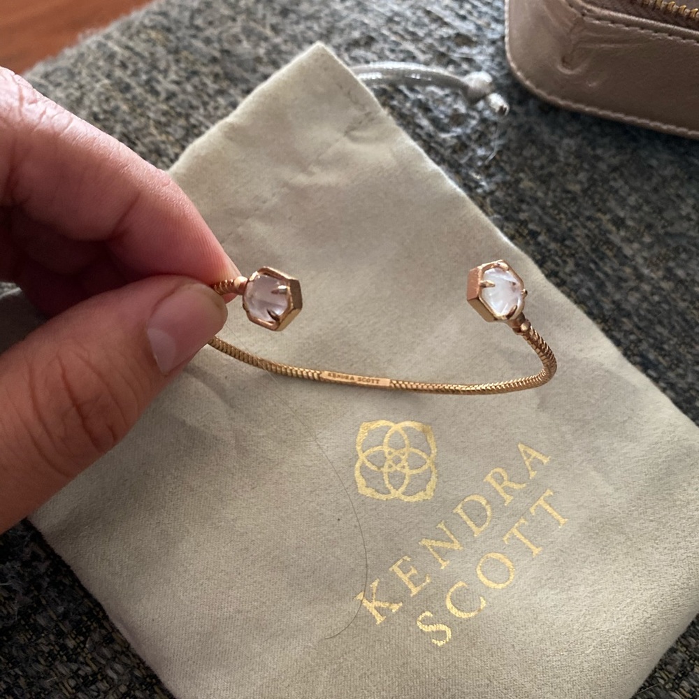 Kendra Scott bracelet